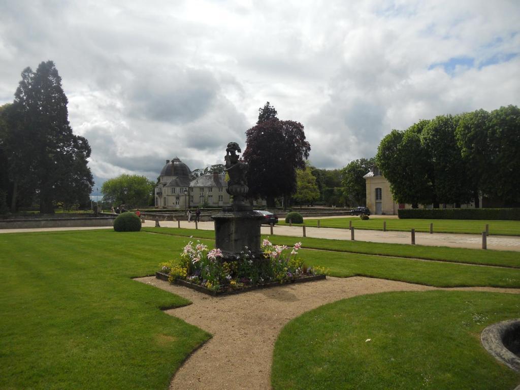 Hôtel la Capitainerie Châteauneuf-sur-Loire Esterno foto