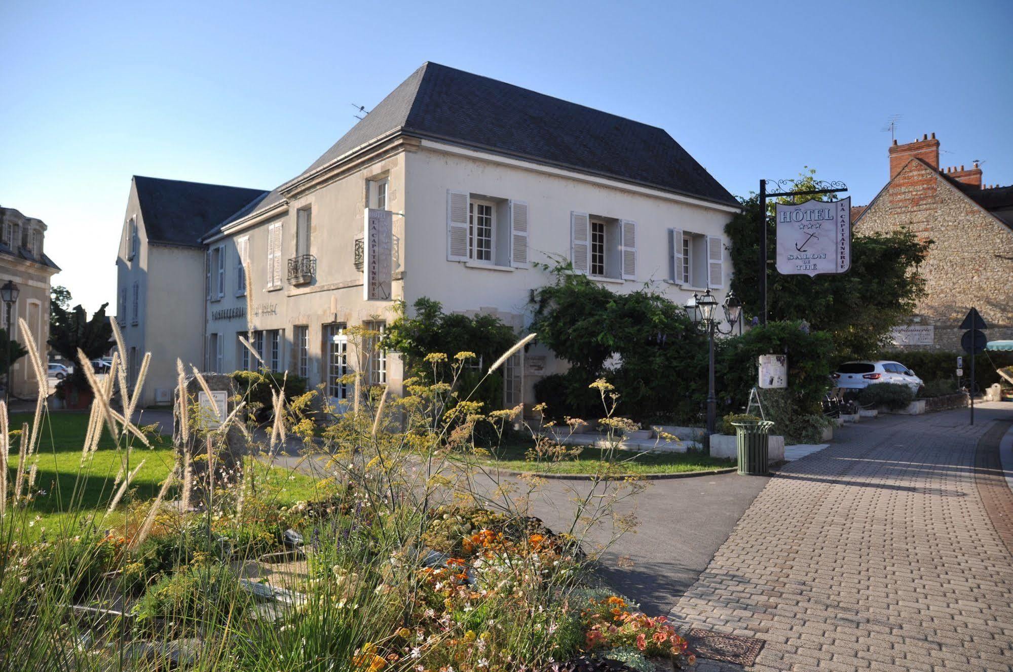 Hôtel la Capitainerie Châteauneuf-sur-Loire Esterno foto